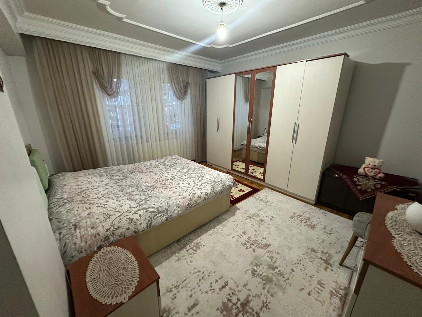 YILDIZKENT'TE SATILIK DAİRE